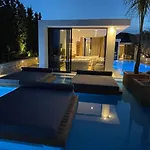 Polyxeni Villa