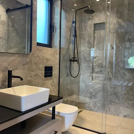 别墅 Polyxeni 拉加纳斯